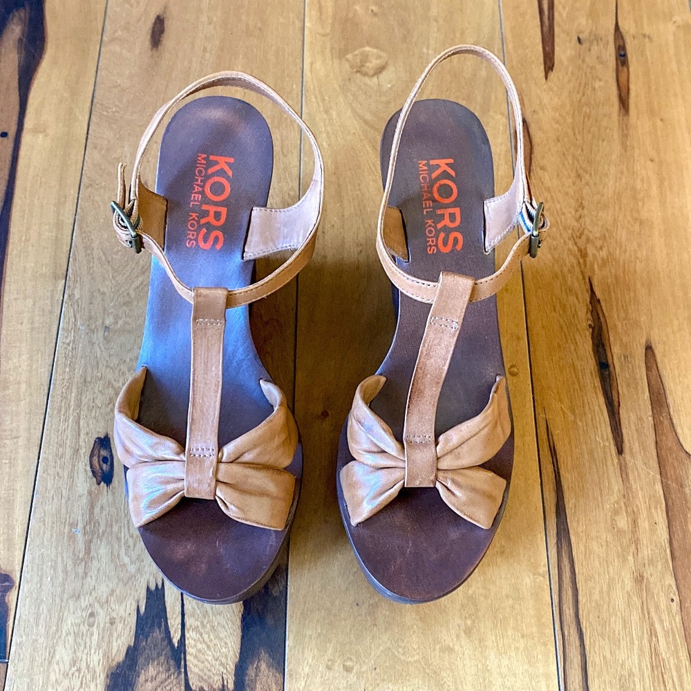 Kors by Michael Kors Leather T-Strap Wedges Sz 7